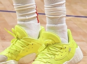 南宫体育-包含Rookie巅峰对决，哈登与30激战西班牙队分钟，败北胜负难料！的词条