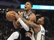 NG体育-字母哥关键节点高光表现，澳大利亚队带队取胜！的简单介绍